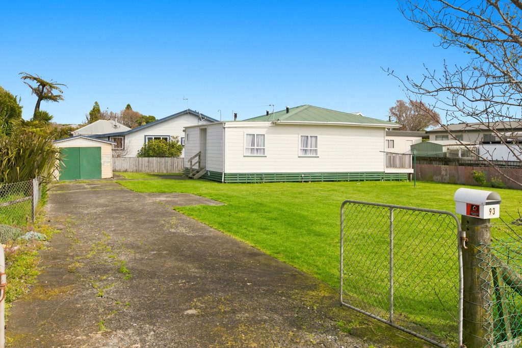 Live, Invest or Develop in the heart of Waitara — slide 1