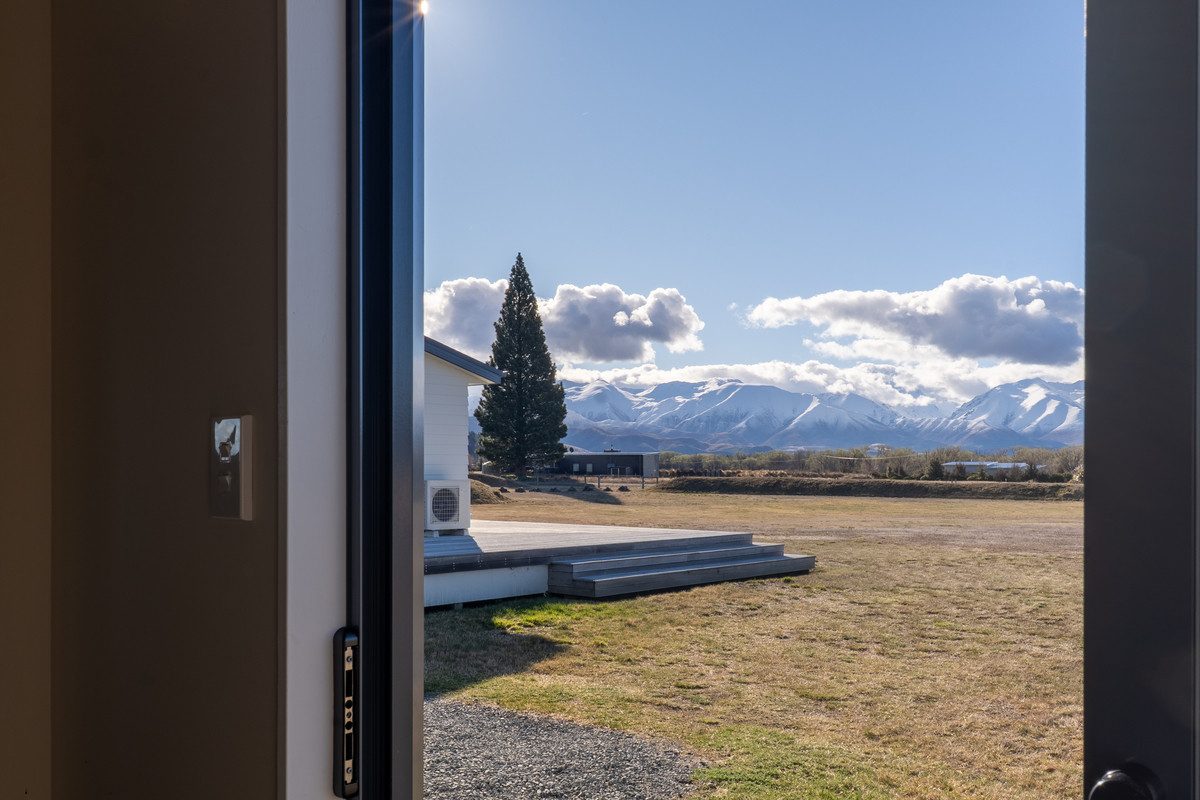 Where Lifestyle Meets Opportunity - A Rare Twizel — slide 34