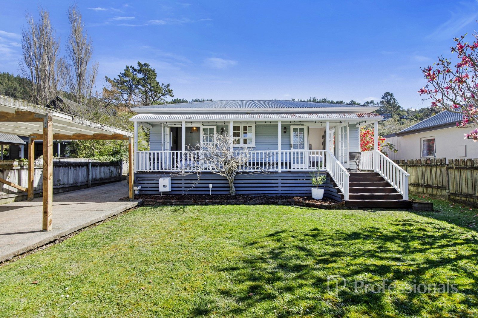 PINEHAVEN, FOUR BED, TWO BATH! — slide 1