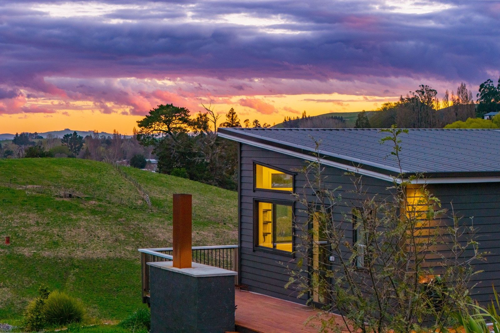 Smart design, stylish living, exceptional space — slide 26