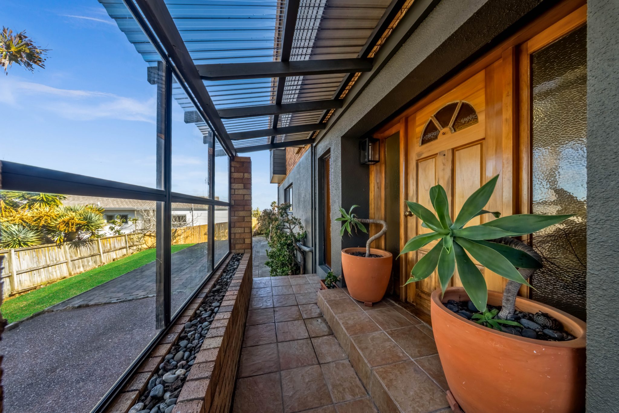 Solid Home and Granny on 800Sqm! — slide 2
