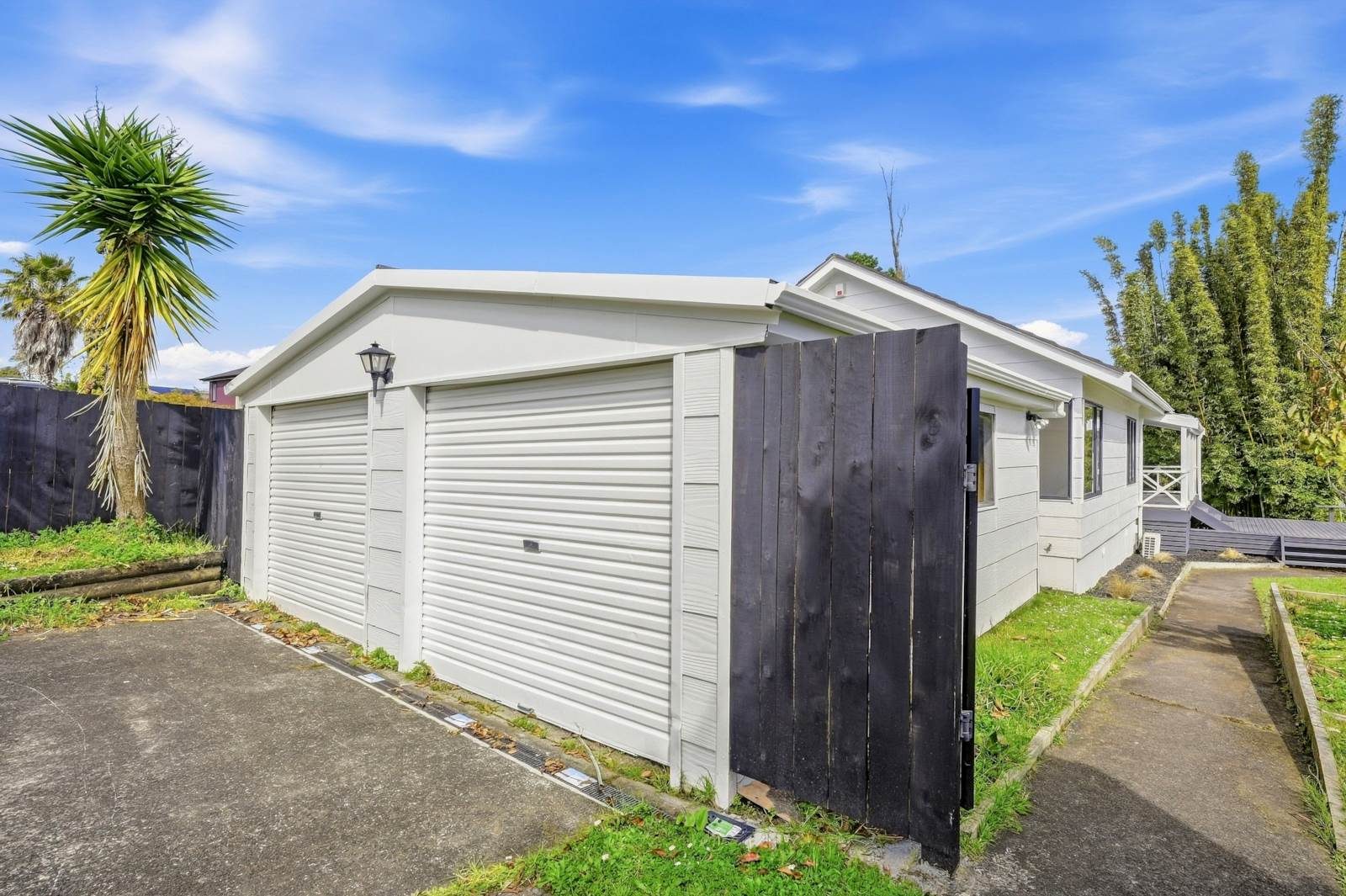 Renovated Family Gem on a Substantial Level Site — slide 2