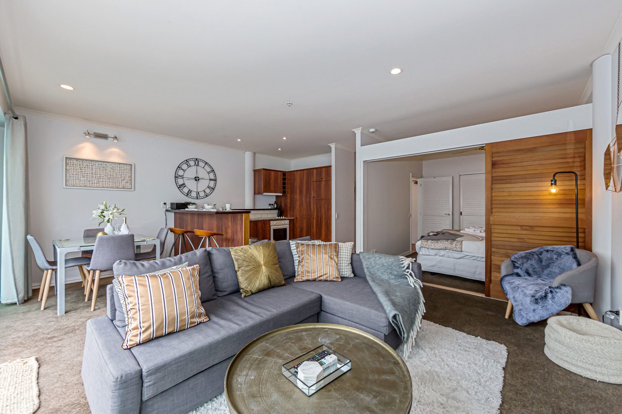 Wharfside Living — slide 1