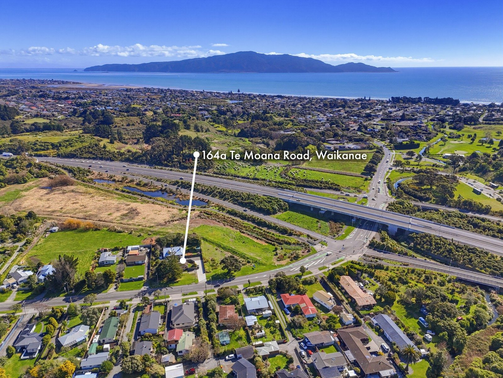 Your own slice of Waikanae — slide 1