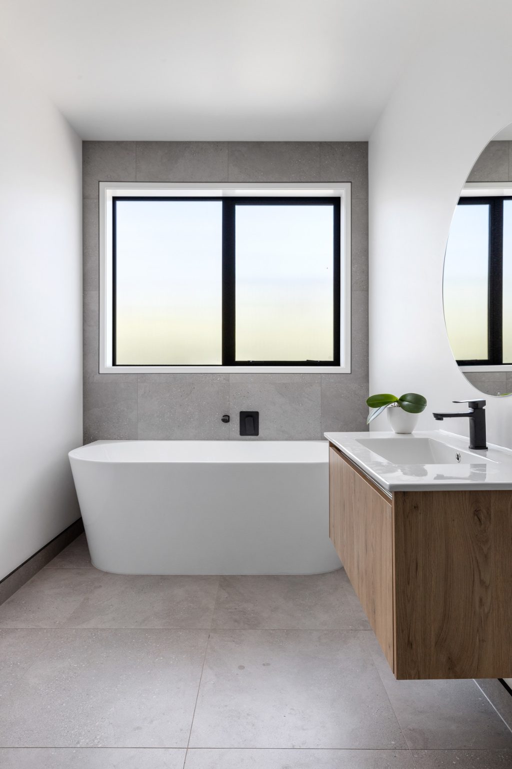 TIMELESS DESIGN_LOW MAINTENANCE LAKE LIFESTYLE — slide 9