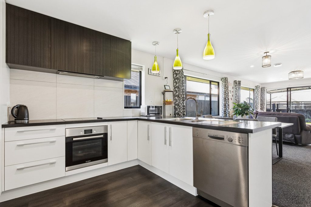Ideal First Home, Low-Maintenance & Compact — slide 2