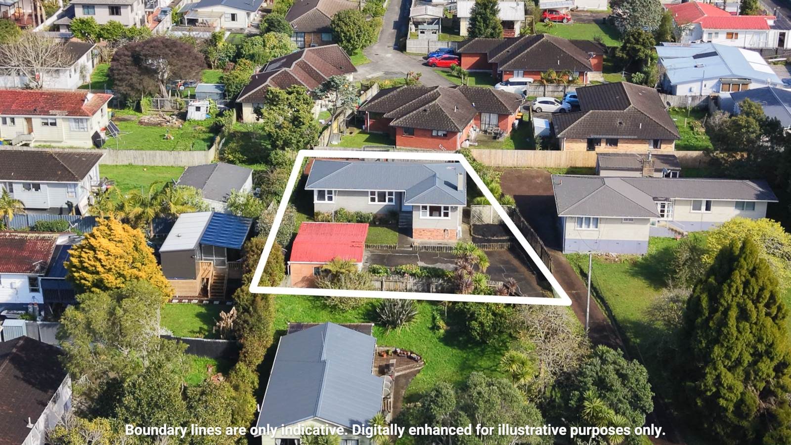 Owners On The Move! Must Be SOLD! — slide 2