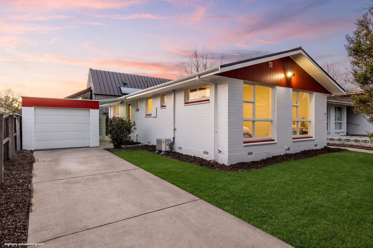 Fully Renovated & Seconds to Christchurch Girls — slide 2
