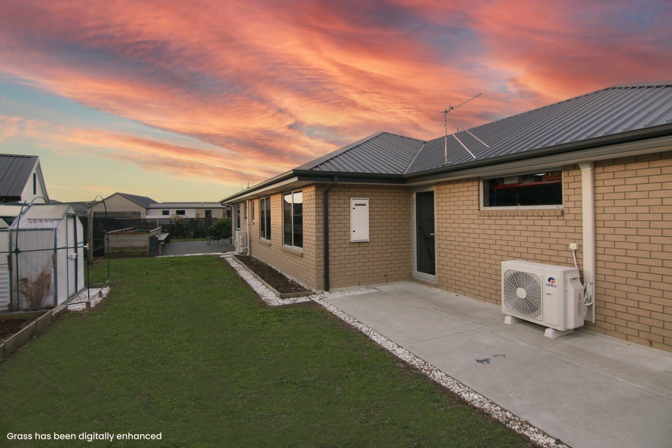 Enviable Family Opportunity In Prestons Park! — slide 32
