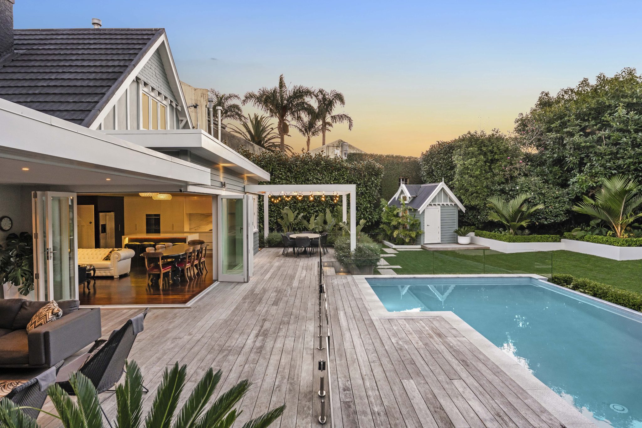 A Landmark Family Residence — slide 1