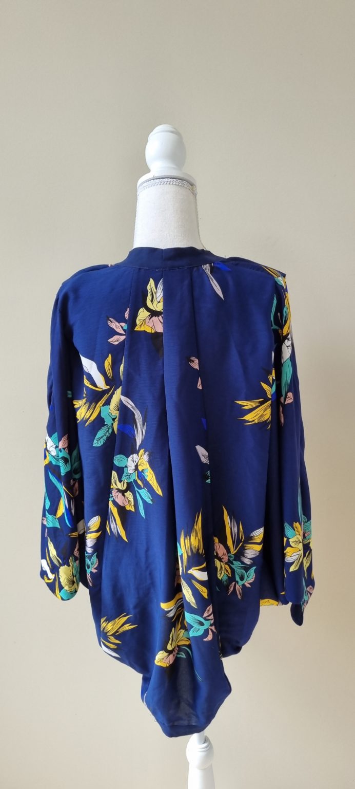 Augustine Shrug size O/S, image 3