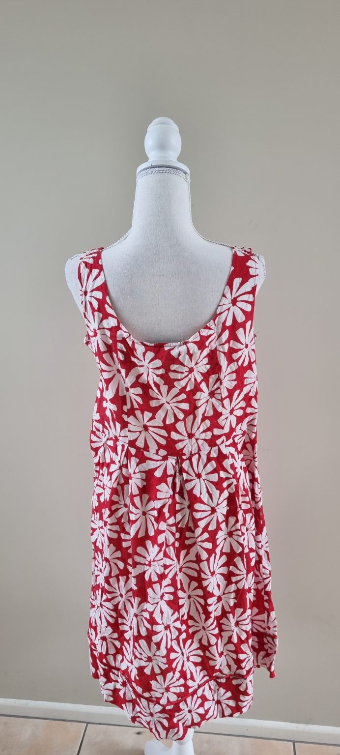 Annah Stretton Red and White Floral Dress Size 14, image 3