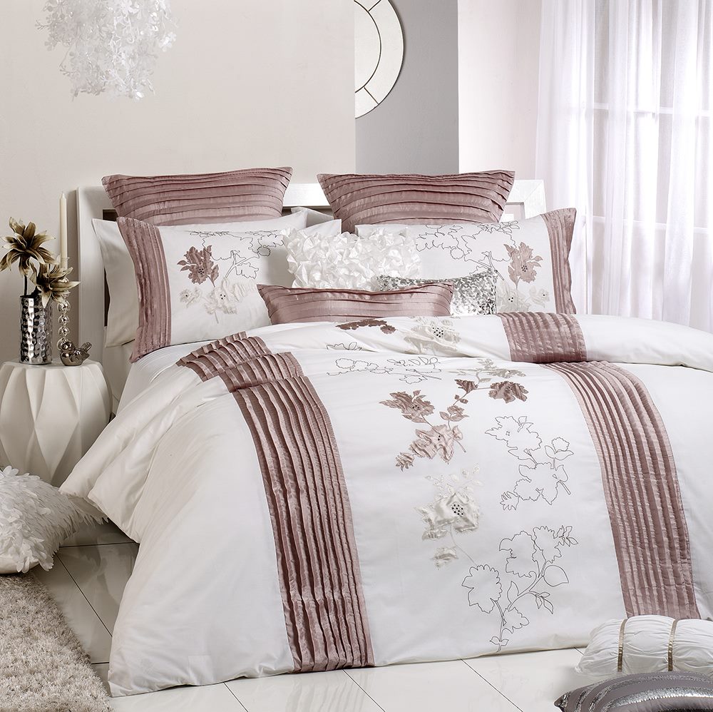 Adagio Mink Queen Bed Quilt Cover Set By Logan Mason Trade Me