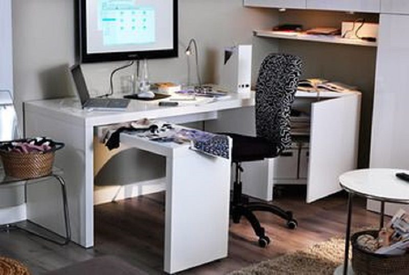 Ikea Malm Desk With Pull Out Panel White Ikea Desk Trade Me