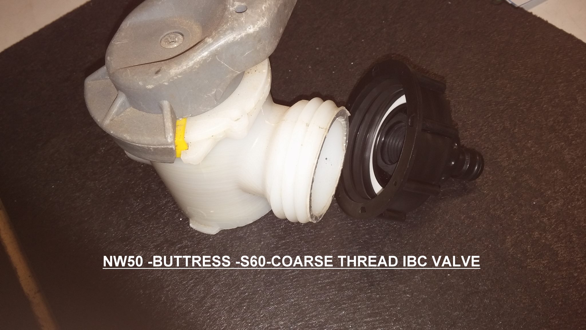 1000 Liter IBC water tank 50mm camlock adaptor female buttress course thread 