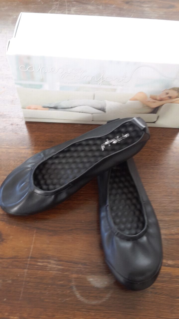 Capezio Comfort Lizzie Black Ballet Style Slip On Style Euro 37w
