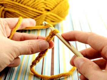 Listing 2 of 7 for 100Pcs Aluminum Crochet Hooks Set DIY Tools Set