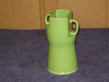 Listing 5 of 20 for NOT Sylvac ? Retro Art Deco Vase - quite different & beautiful