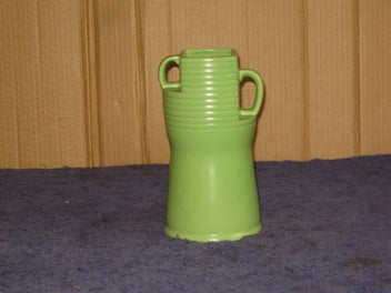 Listing 9 of 20 for NOT Sylvac ? Retro Art Deco Vase - quite different & beautiful