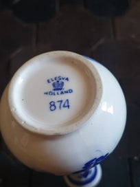 Listing 4 of 4 for Lovely Little DELFT Vase