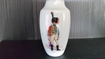 Listing 6 of 13 for LOVELY VINTAGE LIMOGE VASE (SIGNED)