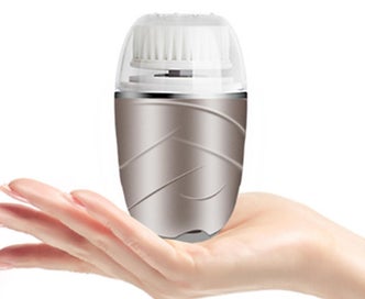 Listing 2 of 4 for Electric Rotary Cleaning Brush Facial Pore Cleaning Beauty Instrument