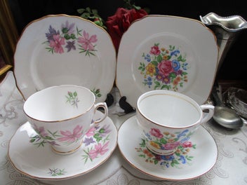 Listing 1 of 14 for Delightful quality trios (BELL/COLCLOUGH) for your special afternoon tea