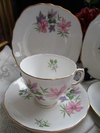 Listing 3 of 14 for Delightful quality trios (BELL/COLCLOUGH) for your special afternoon tea