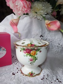 Listing 4 of 7 for Royal Albert Old Country Roses, Roses Bowl, Posy Bowl - NEW