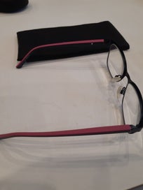 Listing 2 of 3 for Specsavers progressive glasses