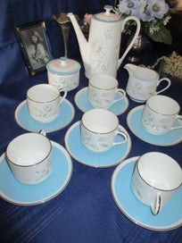 Listing 5 of 12 for Great AYNSLEY “DAWN ROSE" Bone China Set - just for you ?