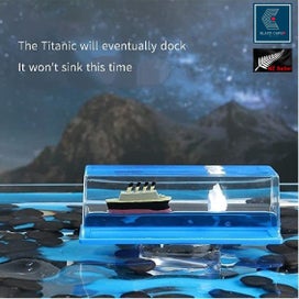 Listing 14 of 20 for Titanic Cruise Ship Model Liquid Paperweight Home Decor *Local STOCK NOW*