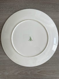 Listing 2 of 4 for Royal Doulton -Capricorn Plate