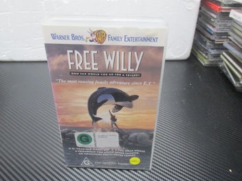 Listing 3 of 16 for 10 titles VHS Videos $5 Each ask a question the one you want VIDEO TAPE #24