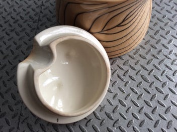 Listing 6 of 8 for Carlton Ware - Art Deco Sugar, Honey or Jam pot Tan with Black lines.