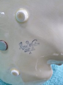 Listing 3 of 5 for Leaf shaped plate with handle.