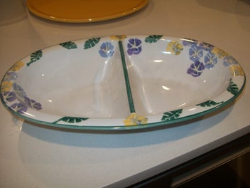 Listing 1 of 1 for Temuka serving Dish