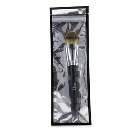 Listing 2 of 3 for Christian Dior Dior Backstage Light Coverage Fluid Foundation Brush 11 -