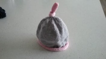 Listing 3 of 5 for Grey Pink Hat & Booties