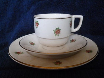 Listing 1 of 3 for Vogue trio. Vintage set by Aynsley.