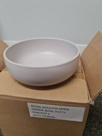 Listing 2 of 3 for Royal Doylton Cereal Bowls x4