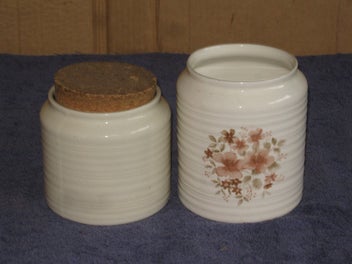 Listing 4 of 14 for 2 x Retro NZ Titian Containers Storage Containers Cannisters