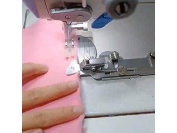 Listing 3 of 9 for New Sewing Machine With Multifunctional Fixed Gauge Flat Car Adjustable Presser