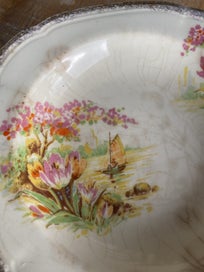 Listing 3 of 5 for Cute wee Antique trinket/pin/lolly dish by Alfred Meakin!