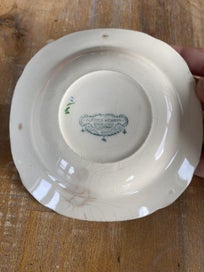 Listing 4 of 5 for Cute wee Antique trinket/pin/lolly dish by Alfred Meakin!