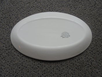 Listing 4 of 5 for Fabulous Mid Century ashet - J&G Meakin 'Sol'