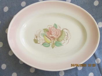 Listing 2 of 16 for Patricia Rose Large Platter/Server, 1932 - 1964, 36 cm, Pattern 1657, EX