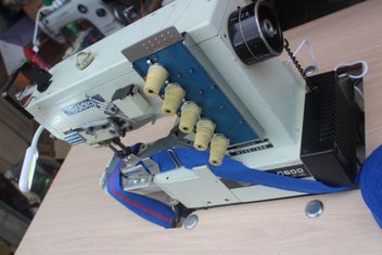 Listing 4 of 7 for COVERSTITCH INDUSTRIAL CYLINDER ARM BINDER DISCOUNTED PRICE