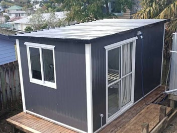 Listing 2 of 8 for Portable cabin 4mx2.55m-assembled
