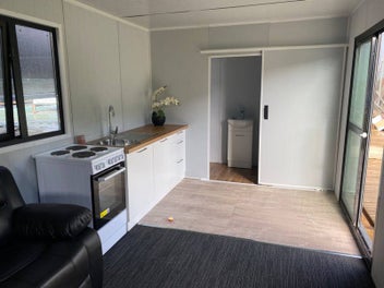 Listing 4 of 7 for Portable cabin kitset 8*3m